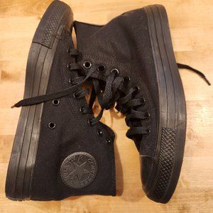 Converse all black high tops. Unisex size men's 6.5 women's 8.5